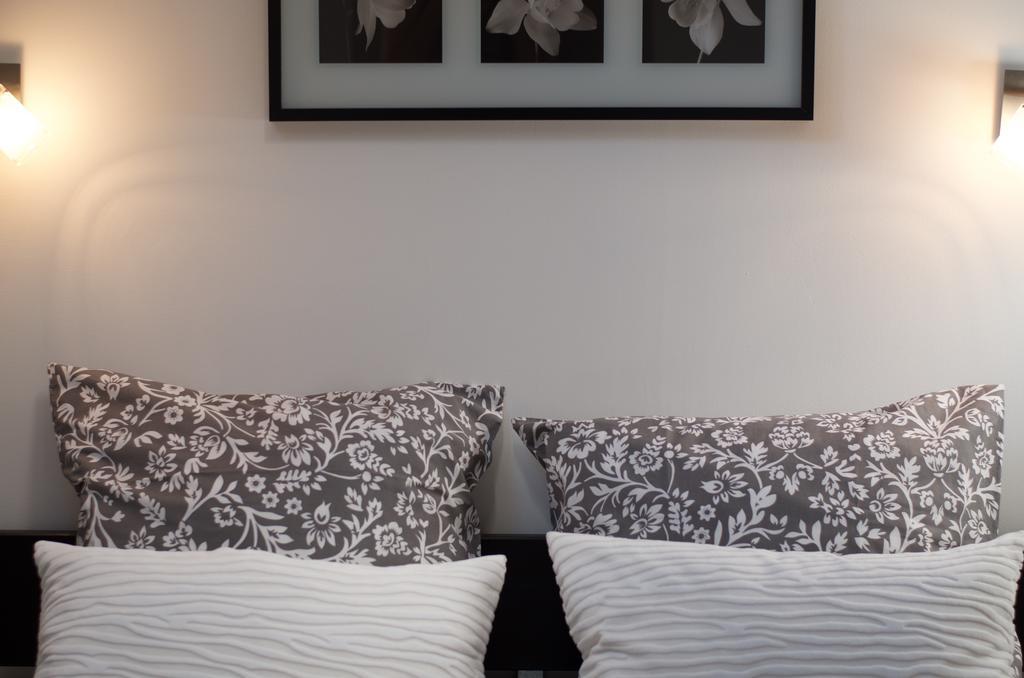 Ferienwohnung L'Escale D'Aquitaine Bordeaux Zimmer foto