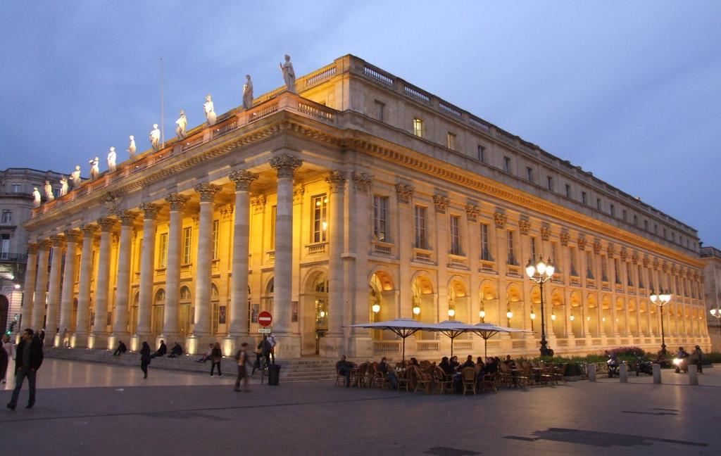 Ferienwohnung L'Escale D'Aquitaine Bordeaux Exterior foto